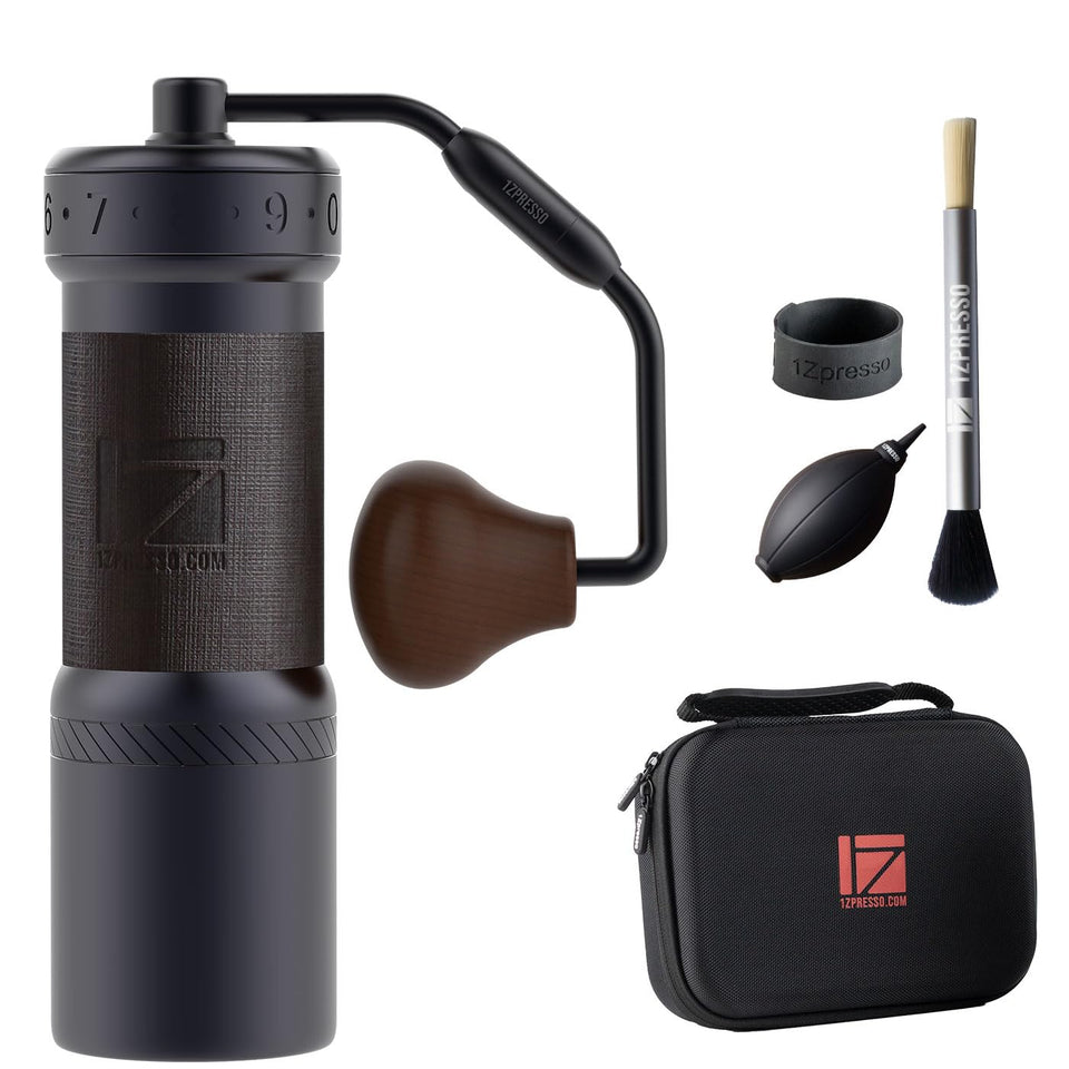 1Zpresso K-Ultra carrying case shown for travel-friendly grinding and protection