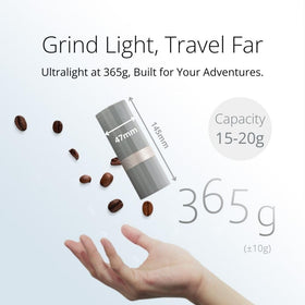 1Zpresso Q Air manual grinder, side grip for ergonomic handling on the go.
