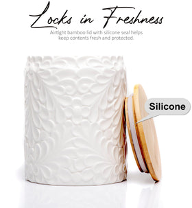 25DOL XXL ceramic canister rice container protects grains from moisture.