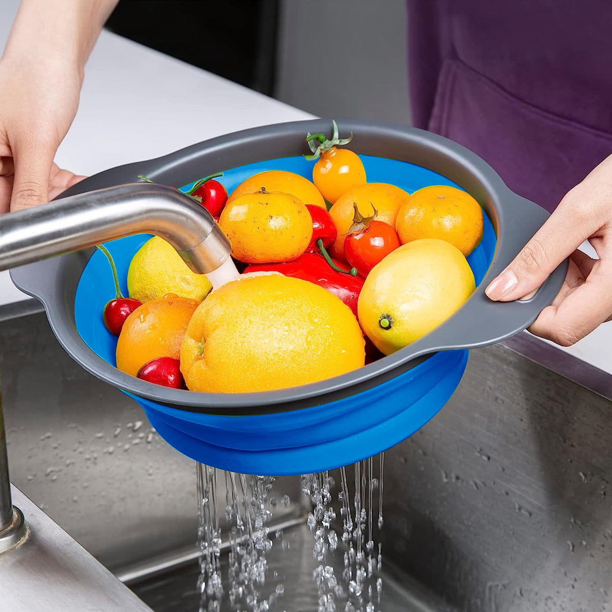 ABSOK space-saving colander folds under 1.4 inches for storage