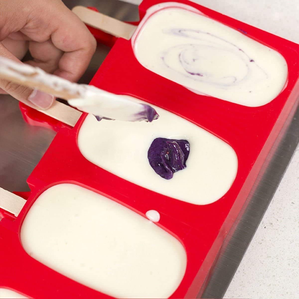 ABSOK oven-safe silicone molds withstand up to 230°C for warm treats.