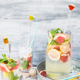 Each 23 cm length helps stir drinks without splashing.