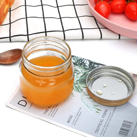 Accguan honey jar, closeup lid, convenient for sharing