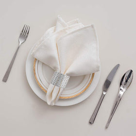 Accmor napkin ring silver buckle securing napkins neatly