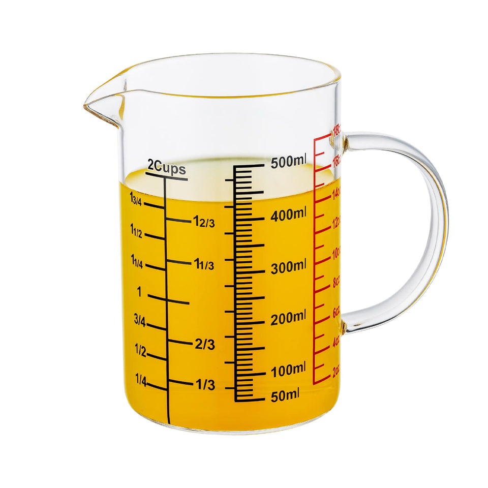 Ackers BORO3.3 measuring cup with a v-shaped spout for precise pouring.