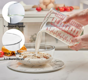 Ackers BORO3.3 measuring cup with V-spout ensures precise, splash-free pouring.