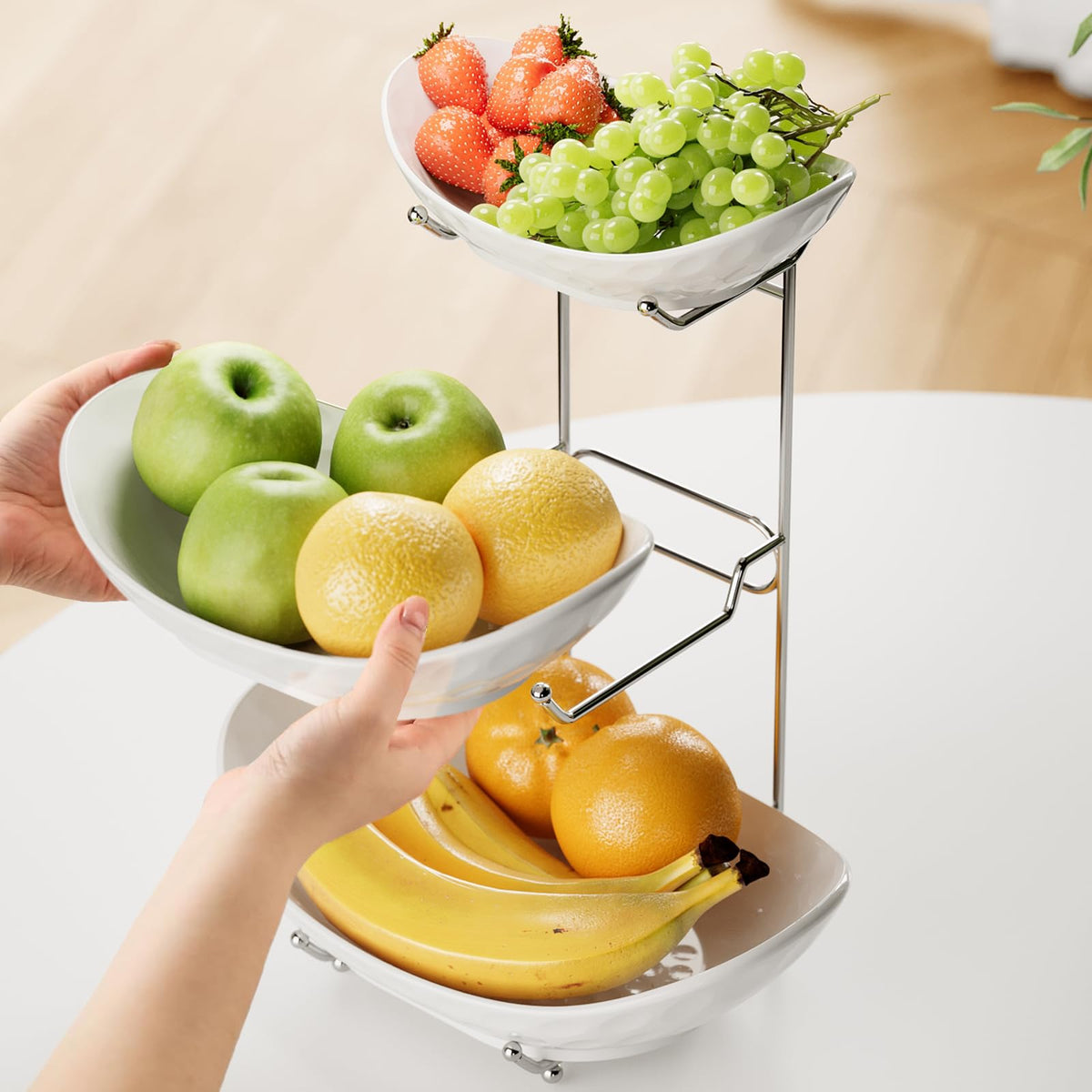 Acliys large ceramic fruit bowl with ample display area