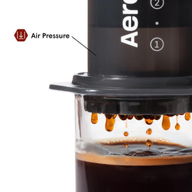AeroPress Original cleaning in seconds after a quick brew.