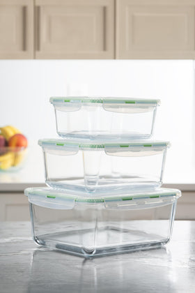 AGTRADE Baking dish set in oven-safe borosilicate glass for cooking and serving.