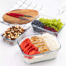 AGTRADE Locking lids keep contents sealed during transport.