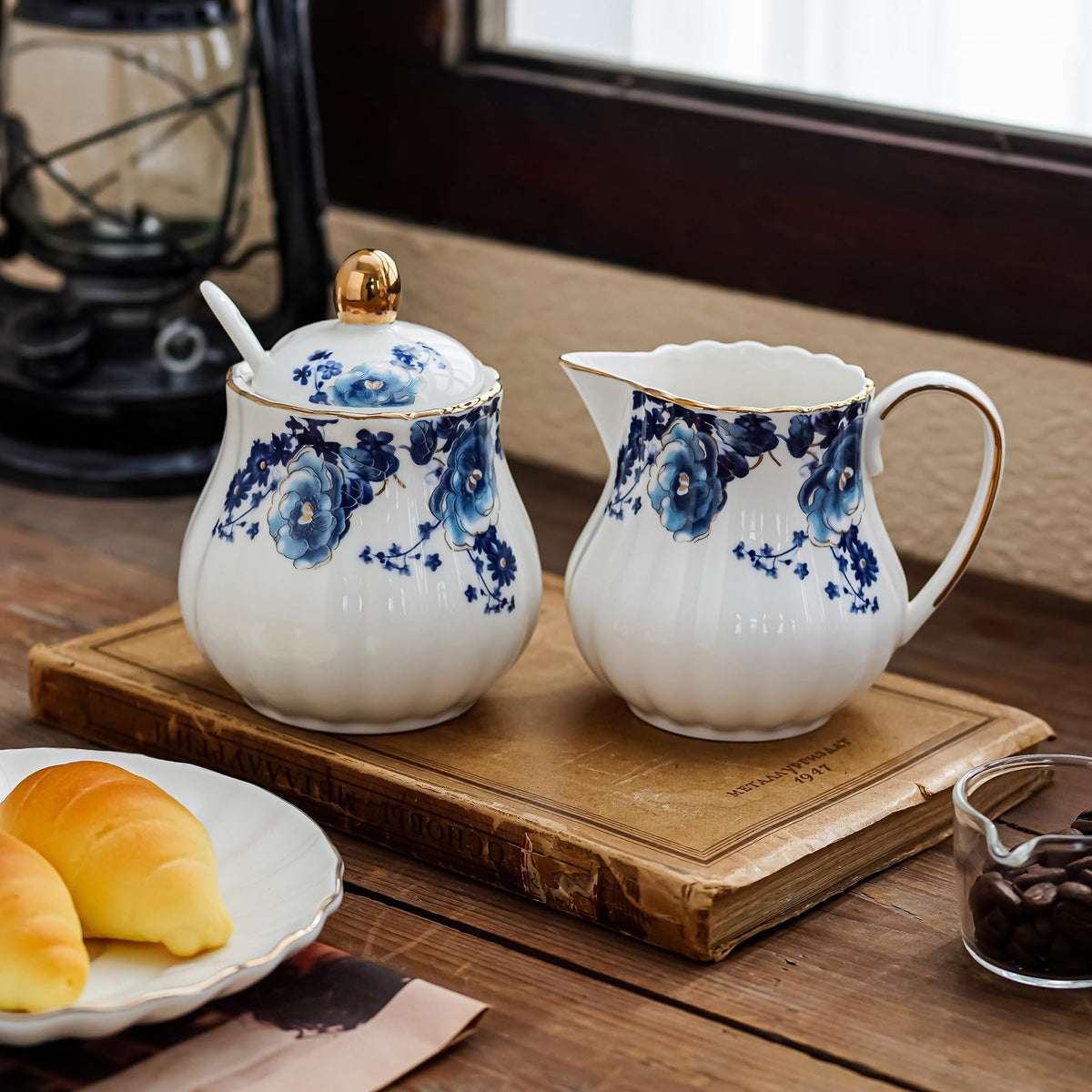 Agyiuns cream and sugar set ideal for daily coffee or tea.