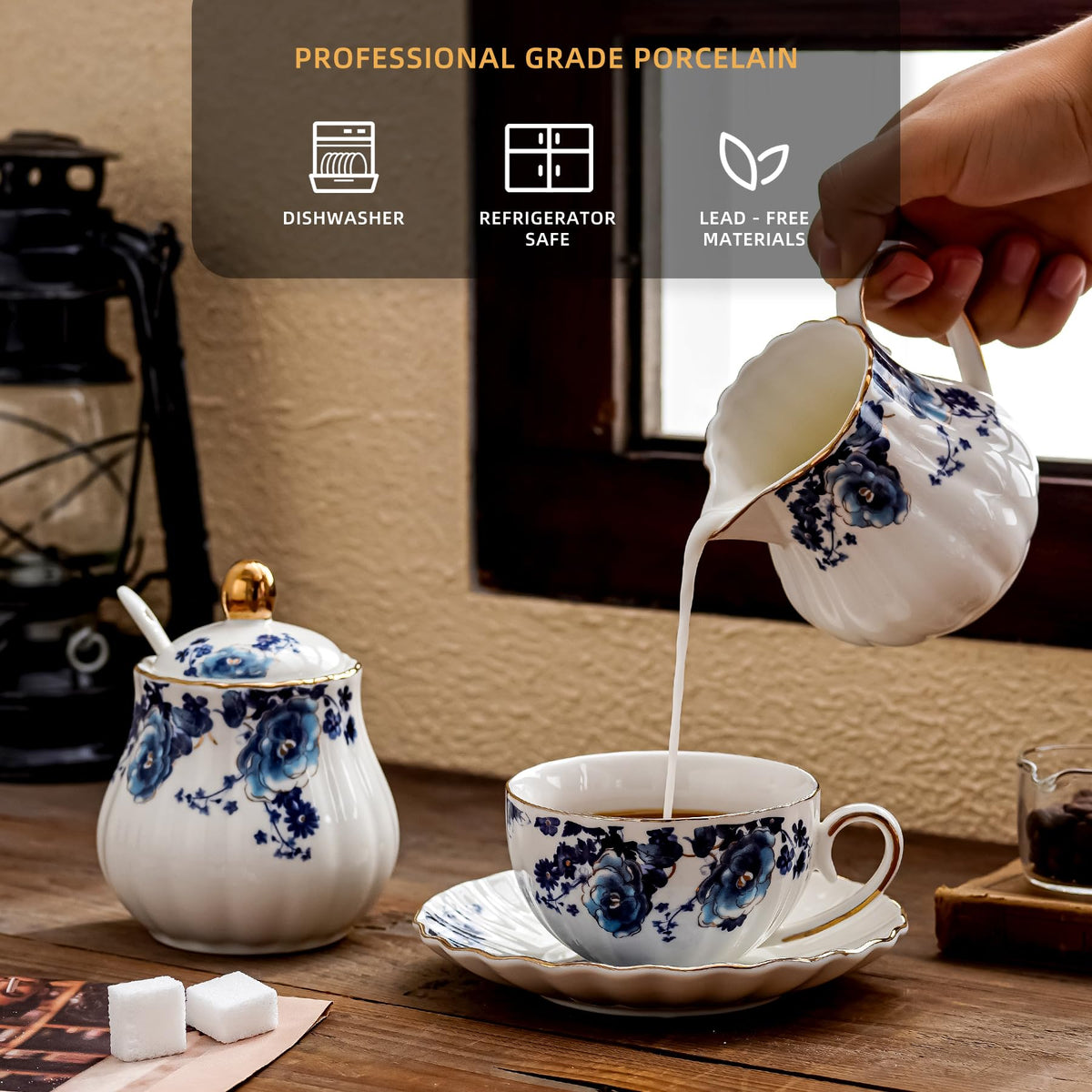 Agyiuns sugar bowl with lid and spoon, keeps sugar fresh and handy.