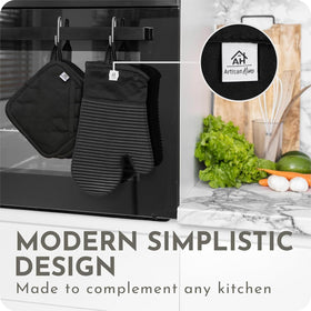 AH Artisan Home heat-resistant mitts withstand high temps for oven, grill, and barbecue use.