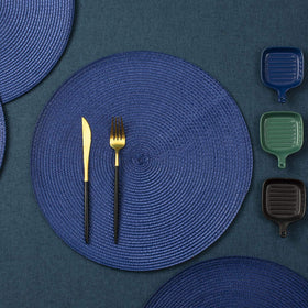 AHHFSMEI heat resistant placemats for everyday meals and gatherings