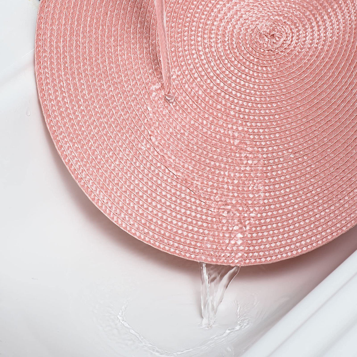 AHHFSMEI pink placemats on dining table for everyday meals