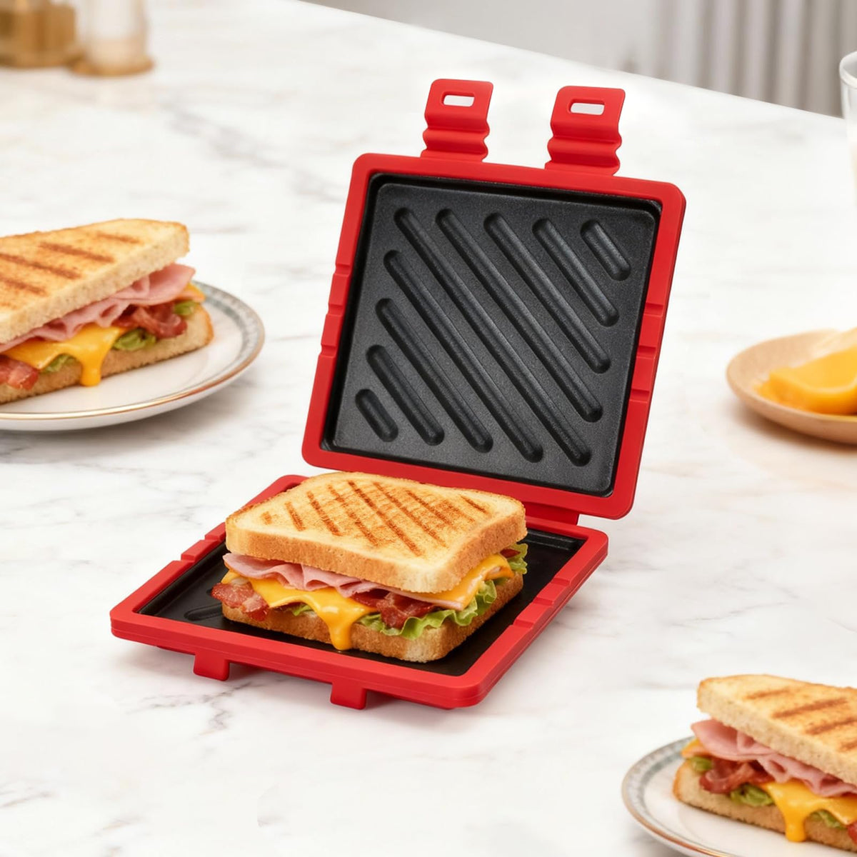 AHJ Microwave Sandwich Maker dishwasher-safe feature simplifies cleanup after meals.