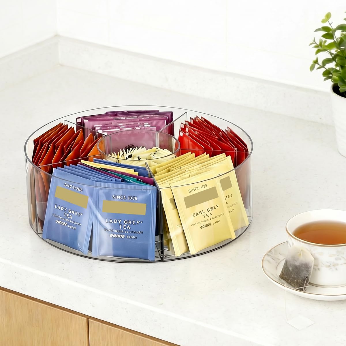 AIEVE clear compartments allow quick flavor selection at a glance.