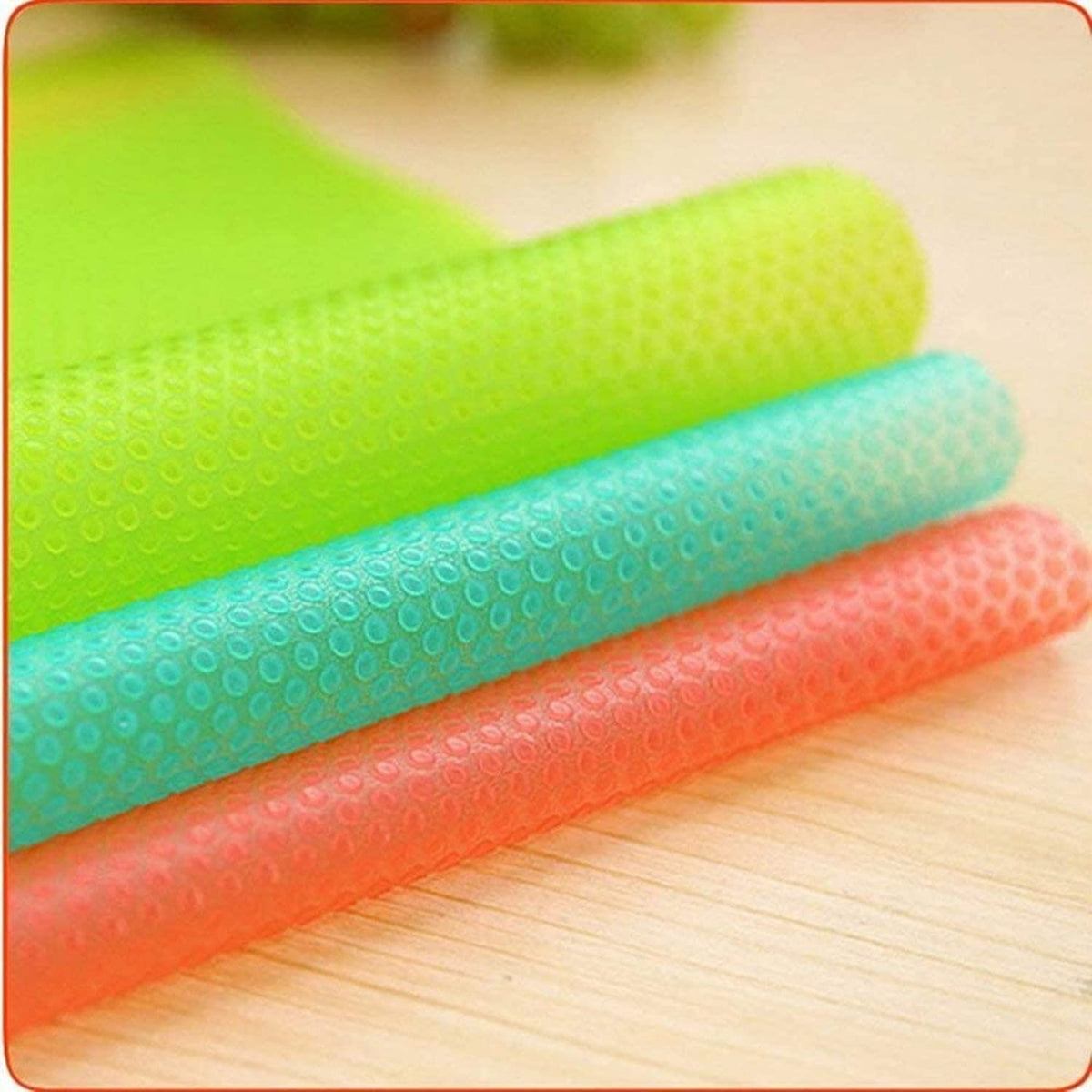 Aiosscd table mat coasters protect surfaces and add color