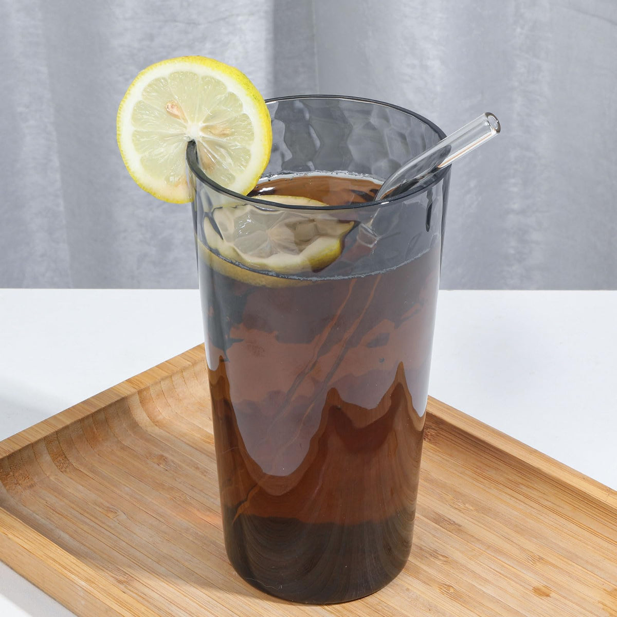 AKMQYM stackable tumbler design saves space while serving guests.