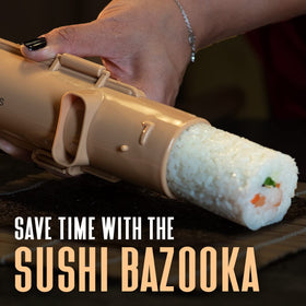 Dipping plate included in the Alas sushi kit