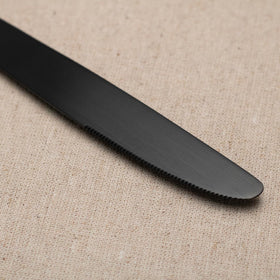 Alata Kate Black Satin dinner spoon for eight, smooth finish enhances meals.