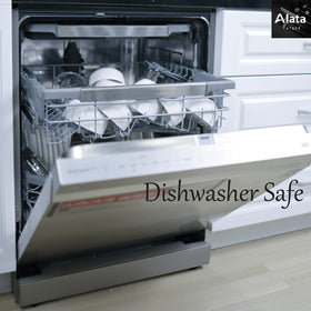 Alata Potter service for 4 in a modern, easy-care setting