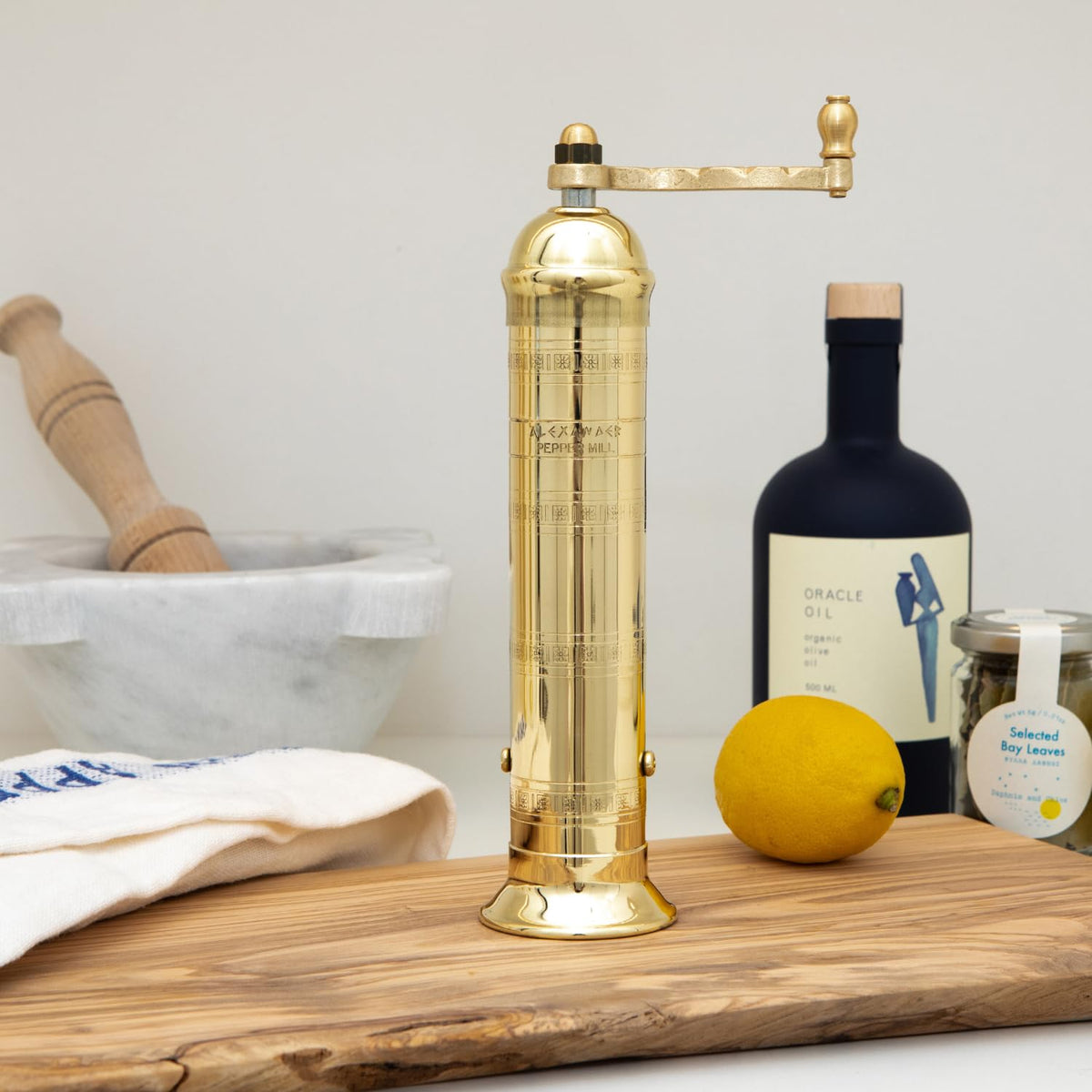 Alexander Home Original Greek Pepper Mill base stability for confident countertop grinding