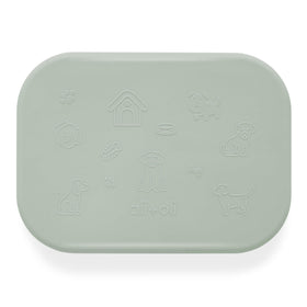Ali+Oli puppy bento box spill-proof design keeps foods tidy.