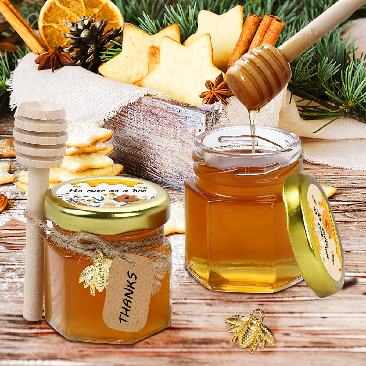 Aliggbent leak-proof lids keep honey fresh during transport