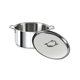 All-Clad D3 8-Quart Stockpot base close-up highlights fast heating