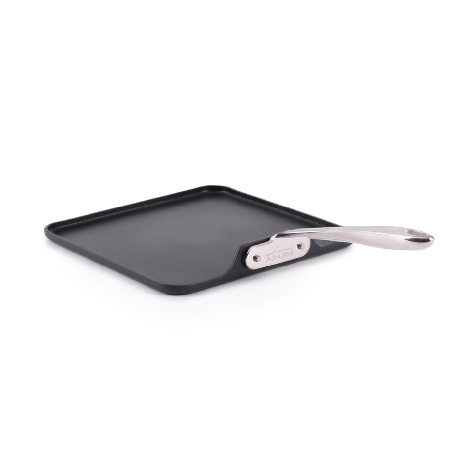 All-Clad HA1 Expert top-view griddle pan for even browning.