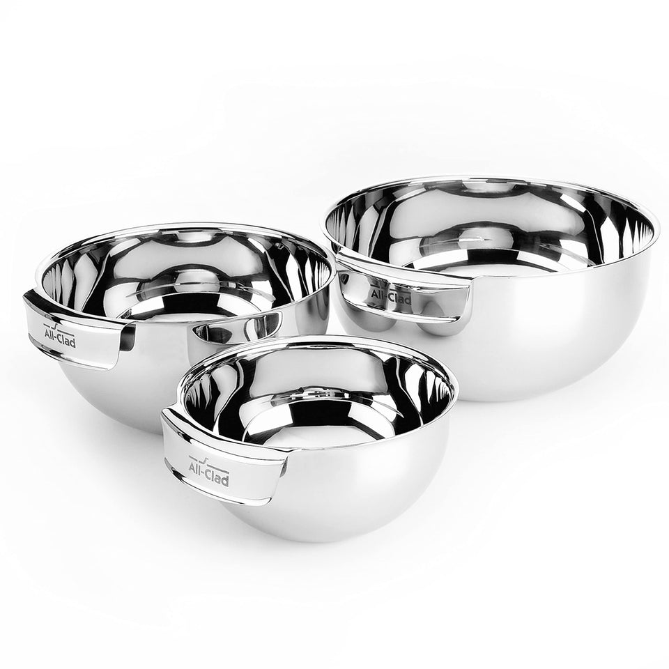 All-Clad mixing bowls front view, great for big salads.