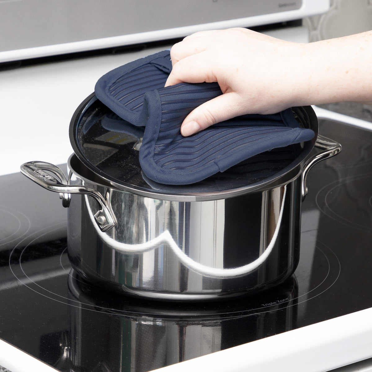 All-Clad silicone cotton pot holder indigo front view with secure grip