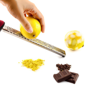 ALLWIN-HOUSEWARE W gift-ready design suits home cooks and bakers.