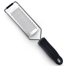 ALLWIN-HOUSEWARE W includes a plastic cover for safe storing and protection.
