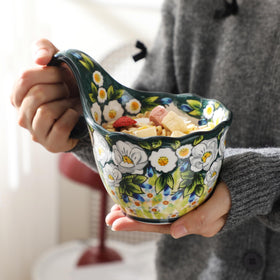 ALMA Country Jasmine themed bowl with hand-painted details for gifting moments.