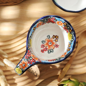 ALMA handpainted soup bowl with food, versatile for soups, stews, and cereals