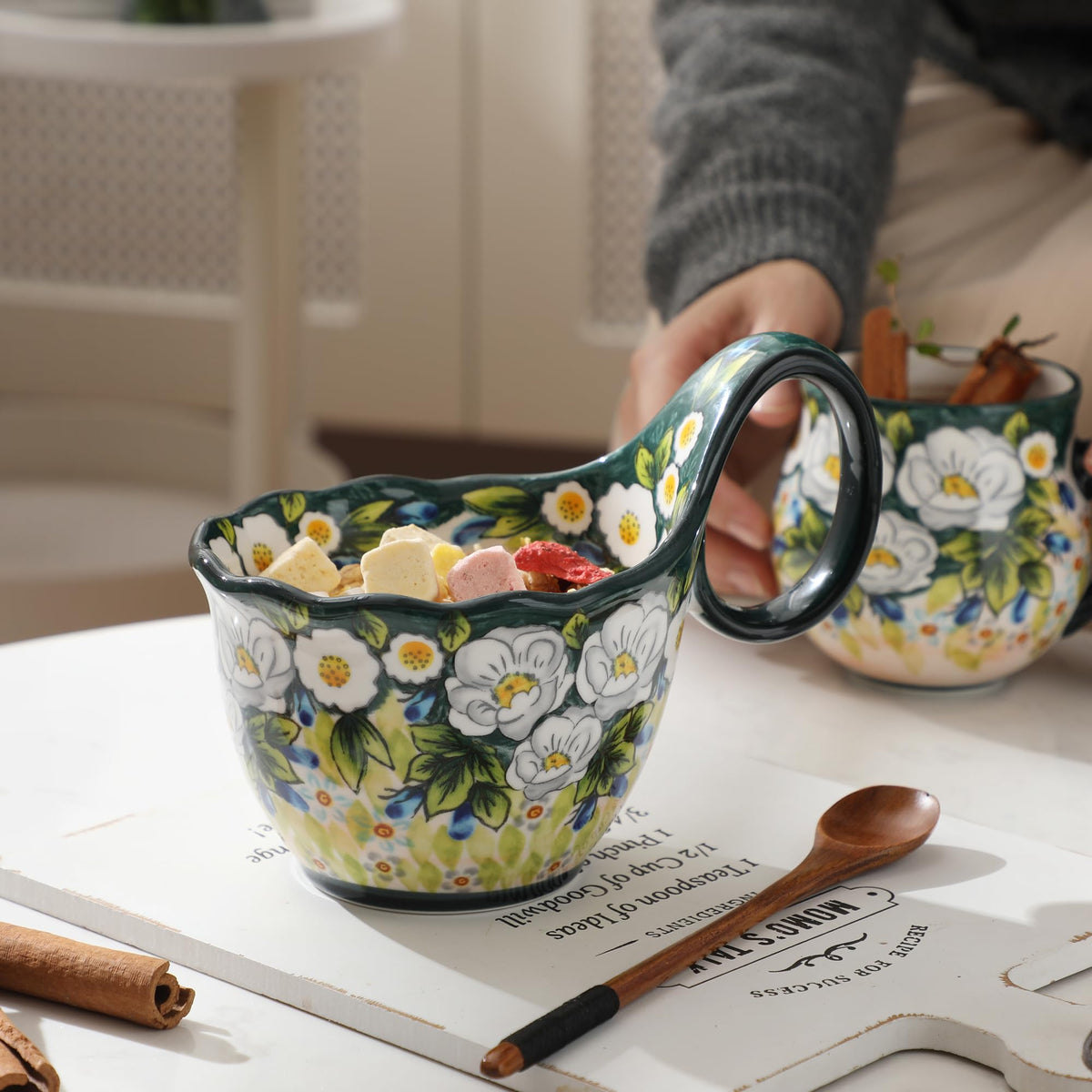 ALMA multi-use ceramic bowl suitable for soup, yogurt, or ice cream.