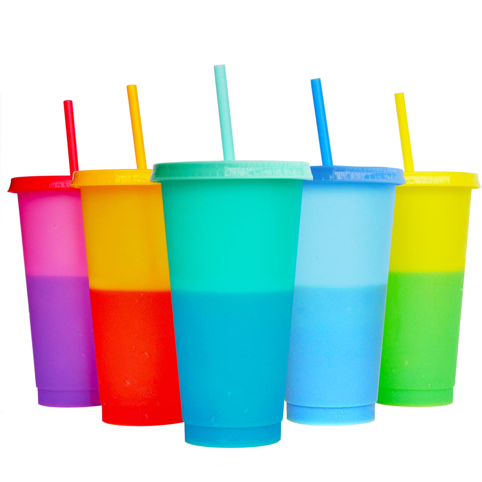 Alohastarttg color changing cups with lids and straws for party-ready cold drinks.