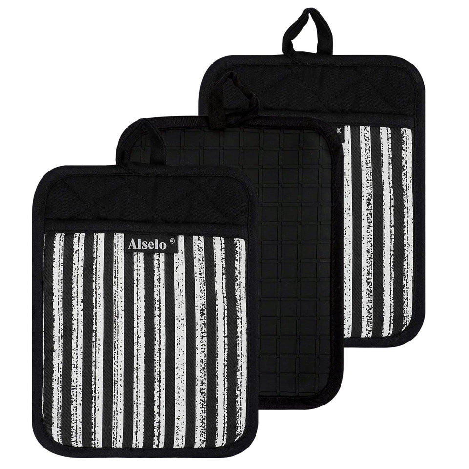 Alselo pot holders 3pc set in 7x9 inch size for safe daily cooking.