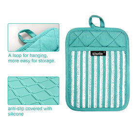 Alselo pot holders with pockets provide easy grip and control.