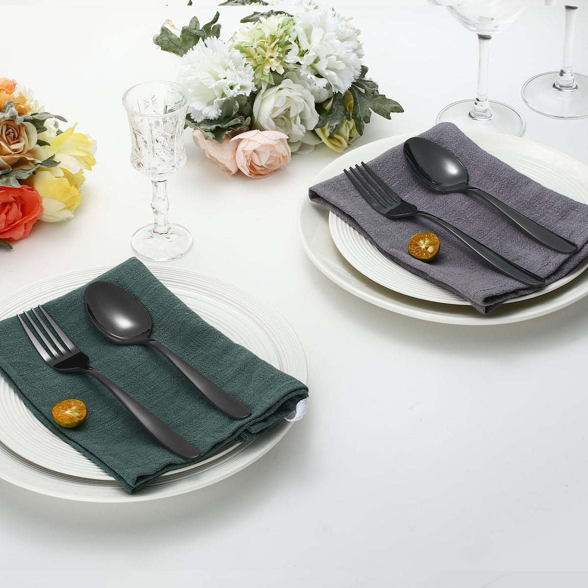 Amafox mirror finish cutlery with comfortable weight for relaxed meals