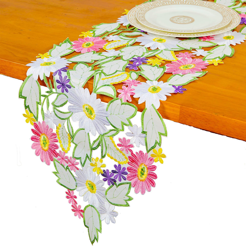 AMARED Spring Daisy table runner with embroidered daisies enhances spring dining ambiance.