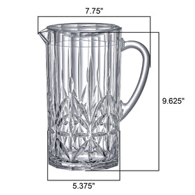 Amazing Abby Stately pitcher’s clear design helps monitor color and ice balance.