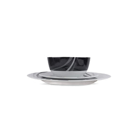 Amazon Basics swirl dinnerware is heat-resistant for versatile use