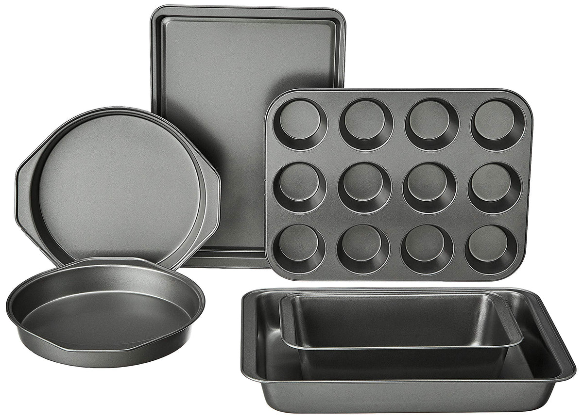 Amazon Basics nonstick bakeware loaf pan for even browning and easy release