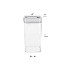 Amazon Basics 0.5-quart container ideal for spices and small snacks.