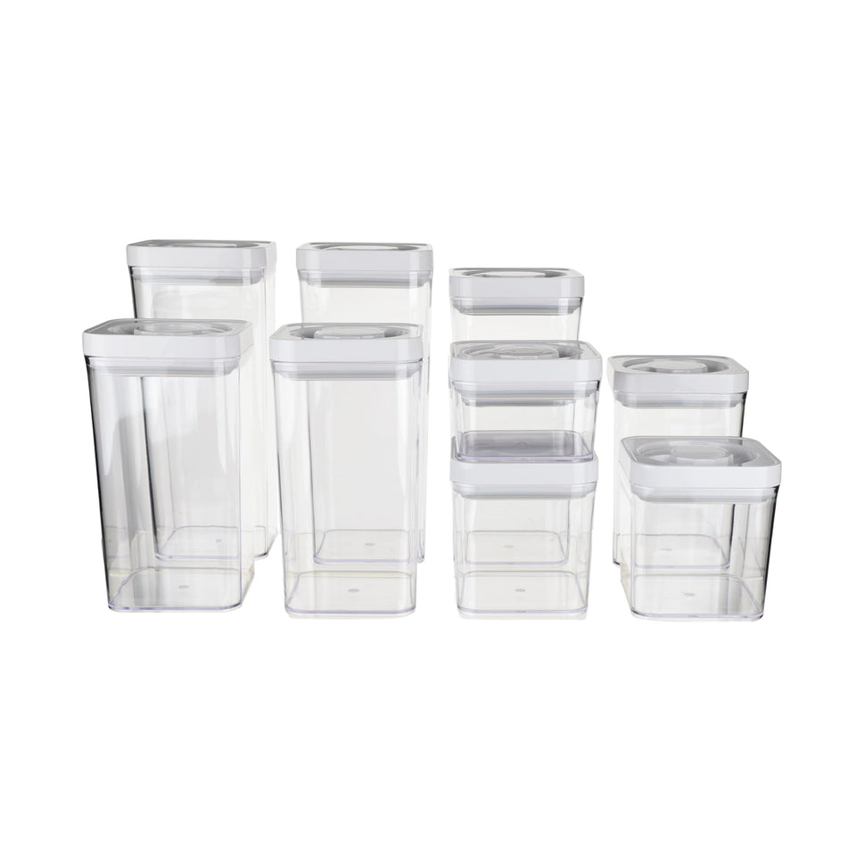 Amazon Basics airtight container with twist lid in 3.2-quart size keeps pantry ingredients fresh.