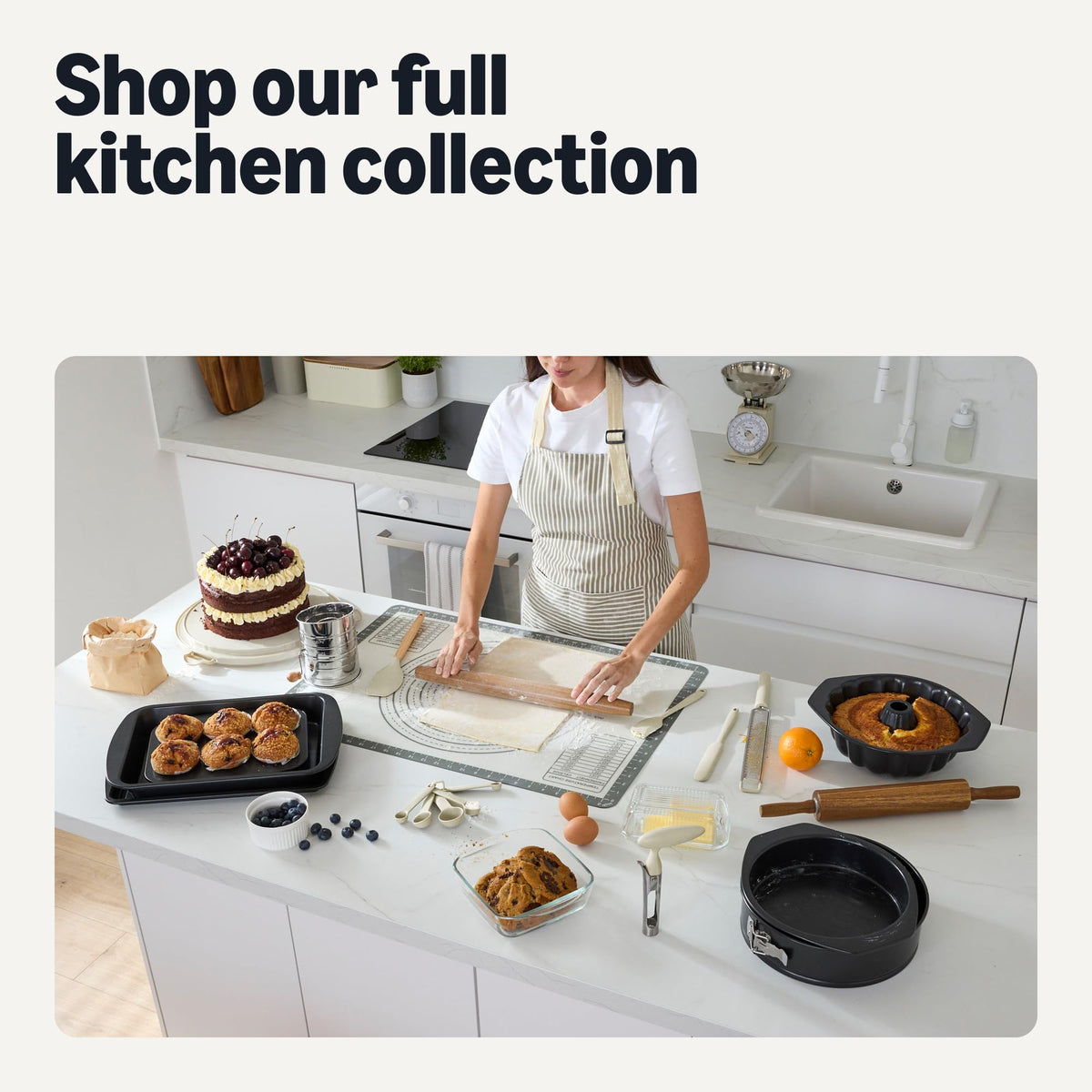 Amazon Basics bread box helps keep kitchen counters tidy and organized.