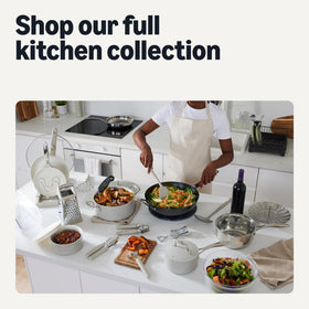 Amazon Basics dish rack holds up to 10 dishes.